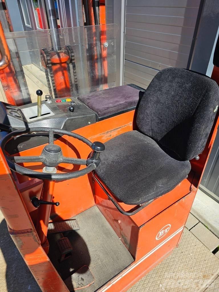 BT RSS 1350 Savaeigiai rietuvai