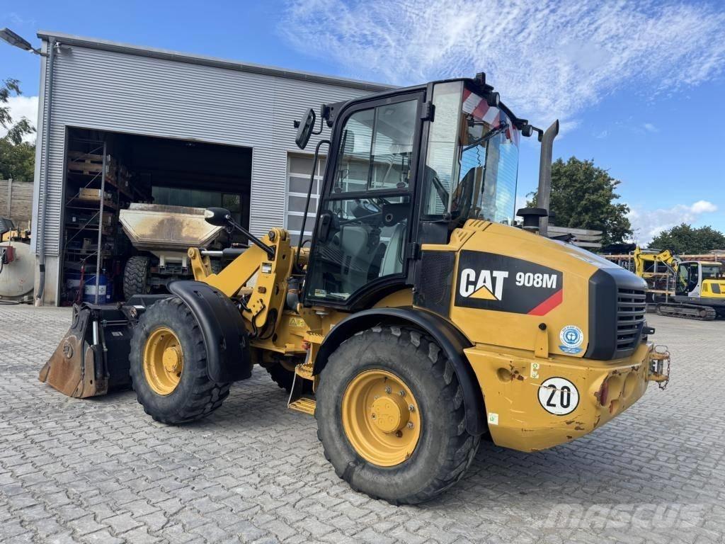 CAT 908M Naudoti ratiniai krautuvai