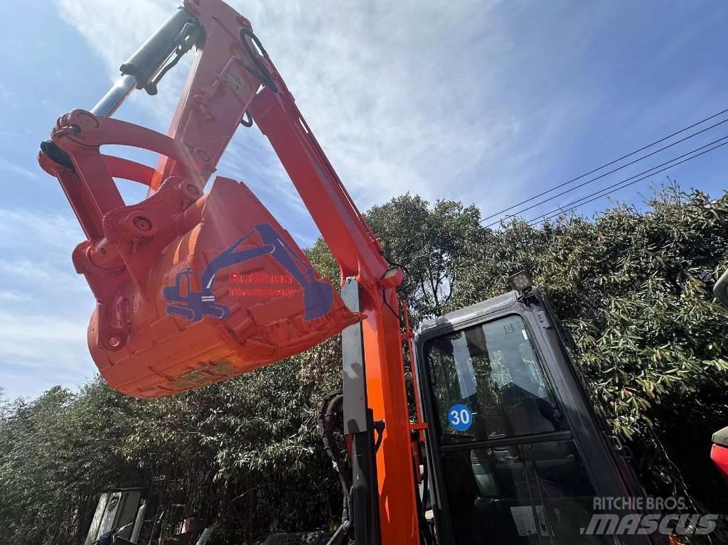 Hitachi ZX50 Mini ekskavatoriai < 7 t