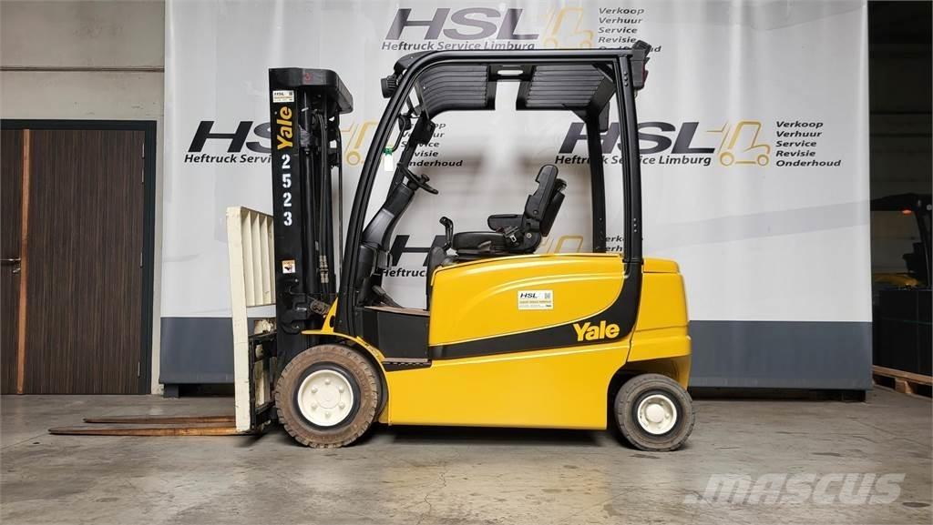 Yale ERP30VL 2016 Elektriniai šakiniai krautuvai
