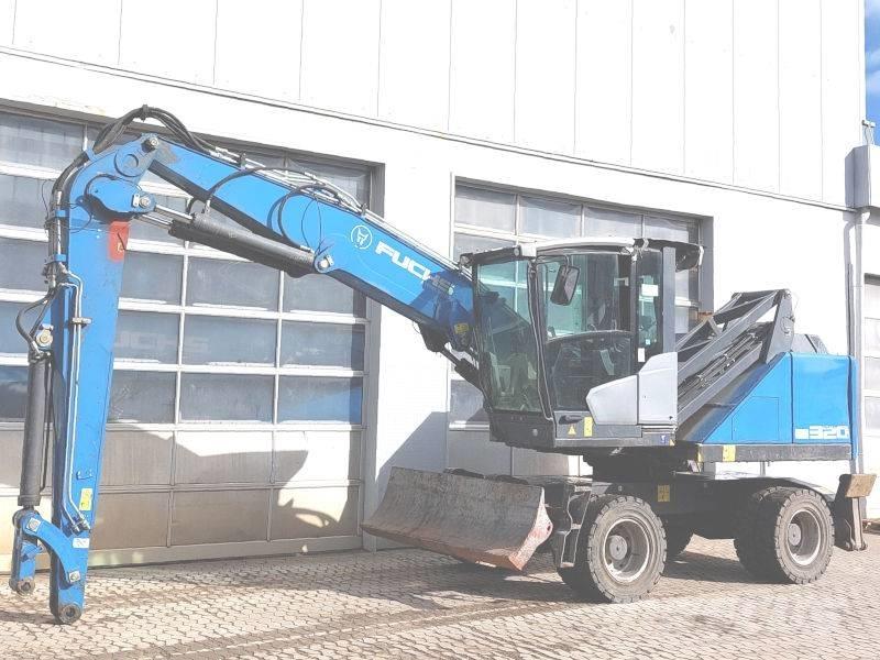 Fuchs MHL 320 F Atliekų / pramoniniai krautuvai