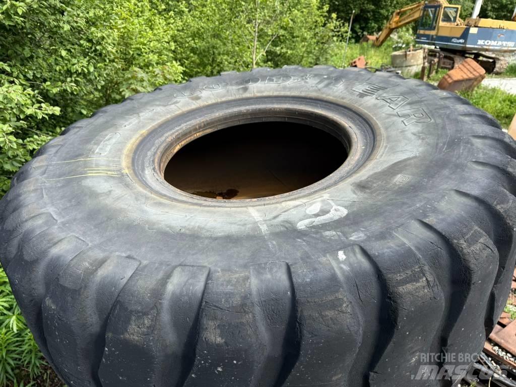 Goodyear 23,5R25 Padangos, ratai ir ratlankiai