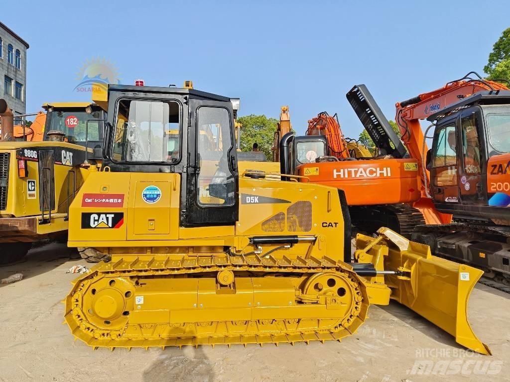 CAT D5K Vikšriniai buldozeriai
