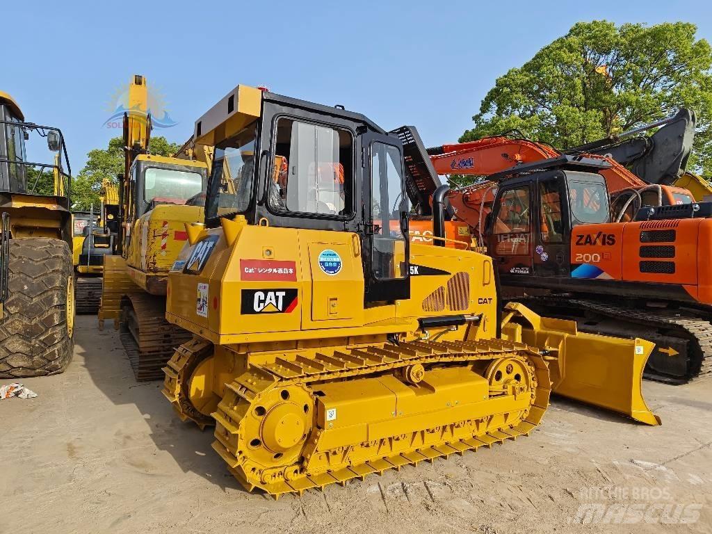 CAT D5K Vikšriniai buldozeriai