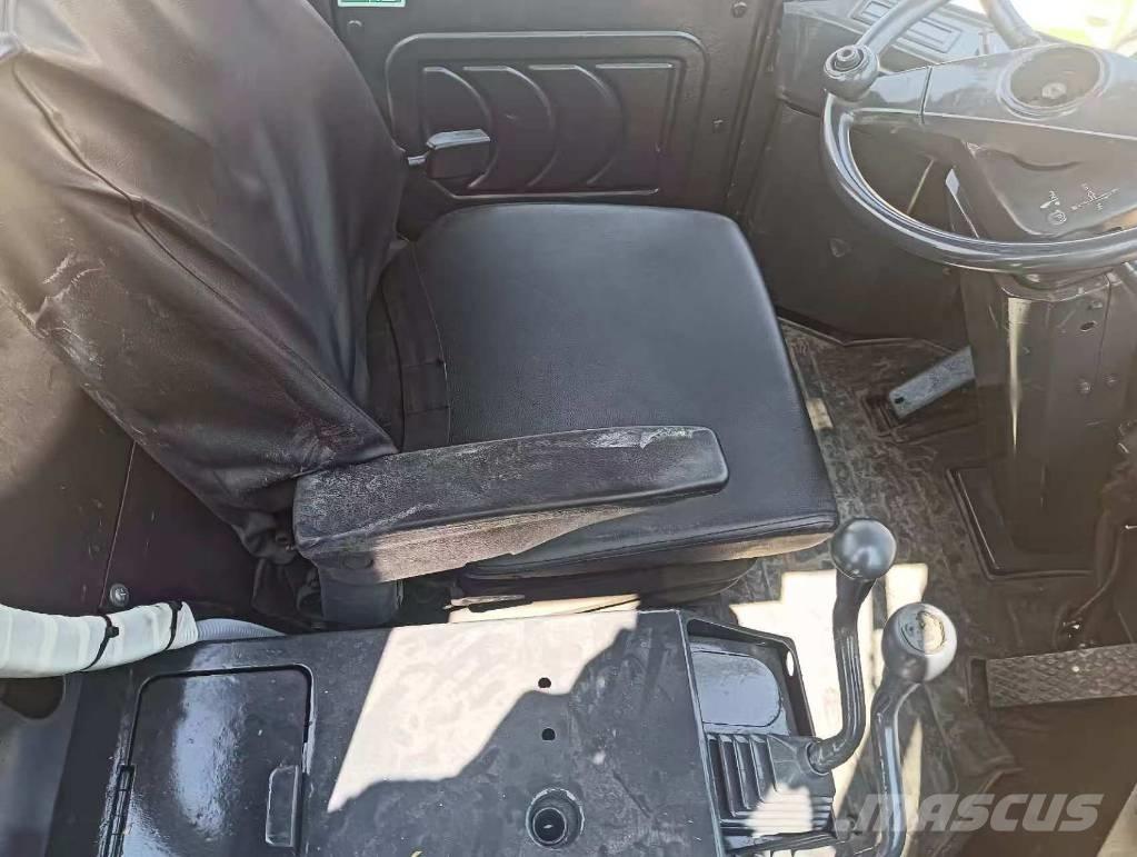 Komatsu WA 470 Naudoti ratiniai krautuvai