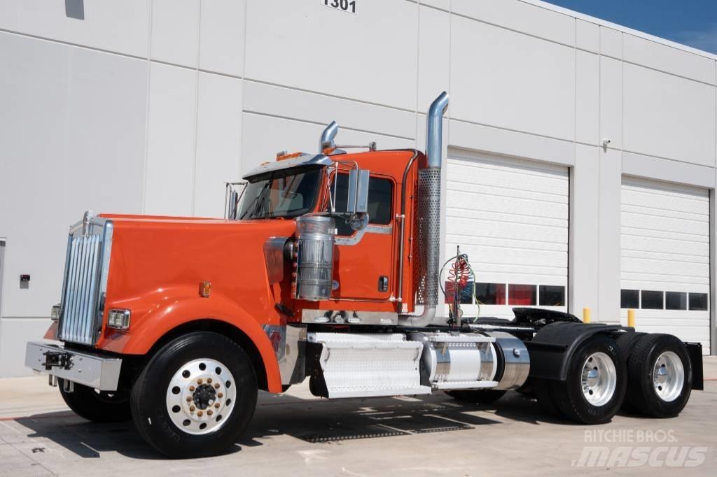 Kenworth W 900 Naudoti vilkikai