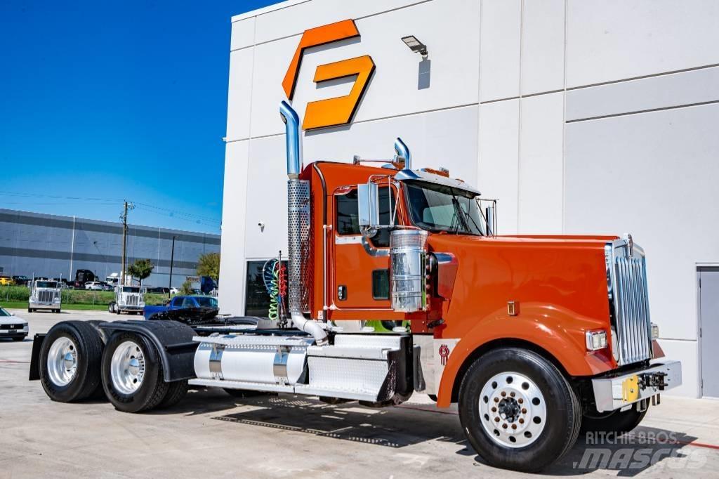 Kenworth W 900 Naudoti vilkikai