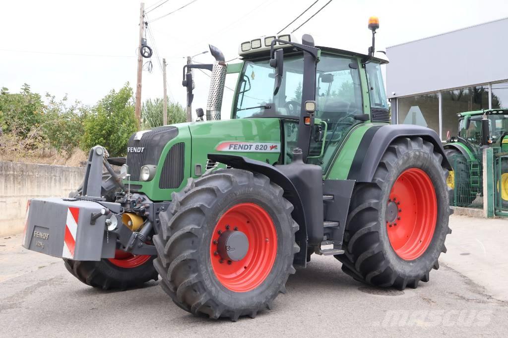 Fendt 820 Vario TMS Traktoriai
