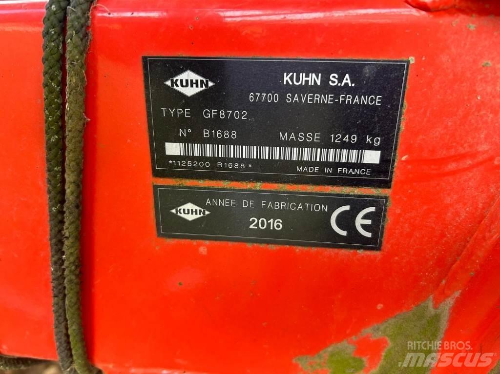 Kuhn GF8702 Šieno grėbliai ir vartytuvai