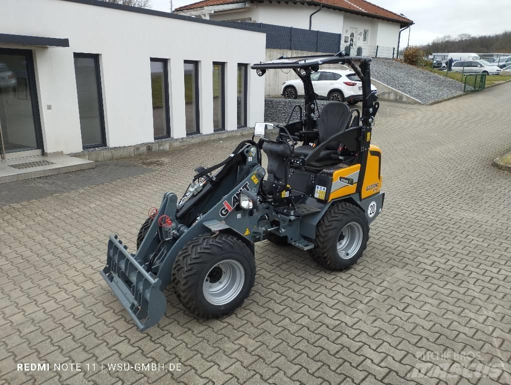 GiANT G2200 Xtra HD Frontaliniai krautuvai ir ekskavatoriai