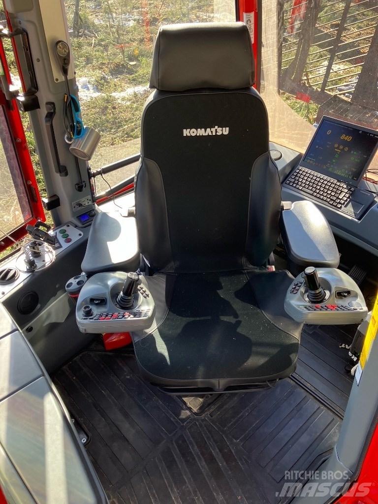 Komatsu 895 Naudoti miškovežiai (Forvarderiai)