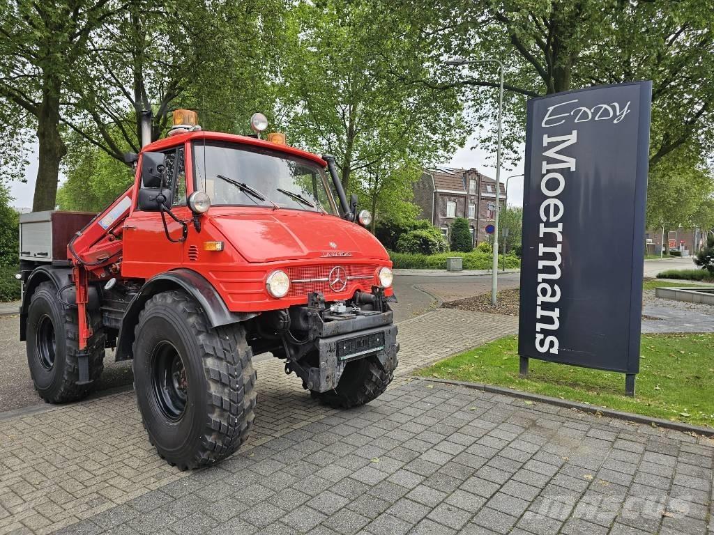 Unimog 406/U9000 4x4 Kita