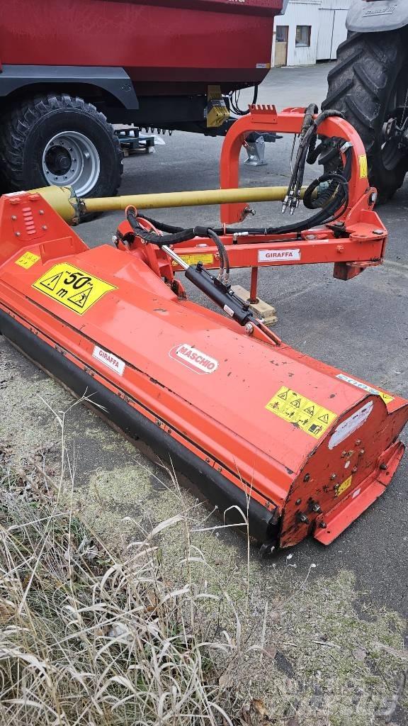 Maschio Giraffa 210 Ganyklų šienapjovės / rėžtuvės