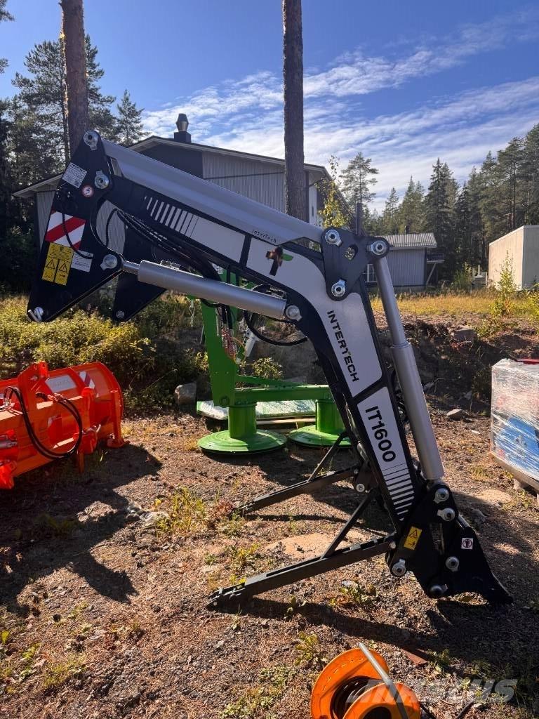 Inter-Tech IT 1600 Frontaliniai krautuvai ir ekskavatoriai