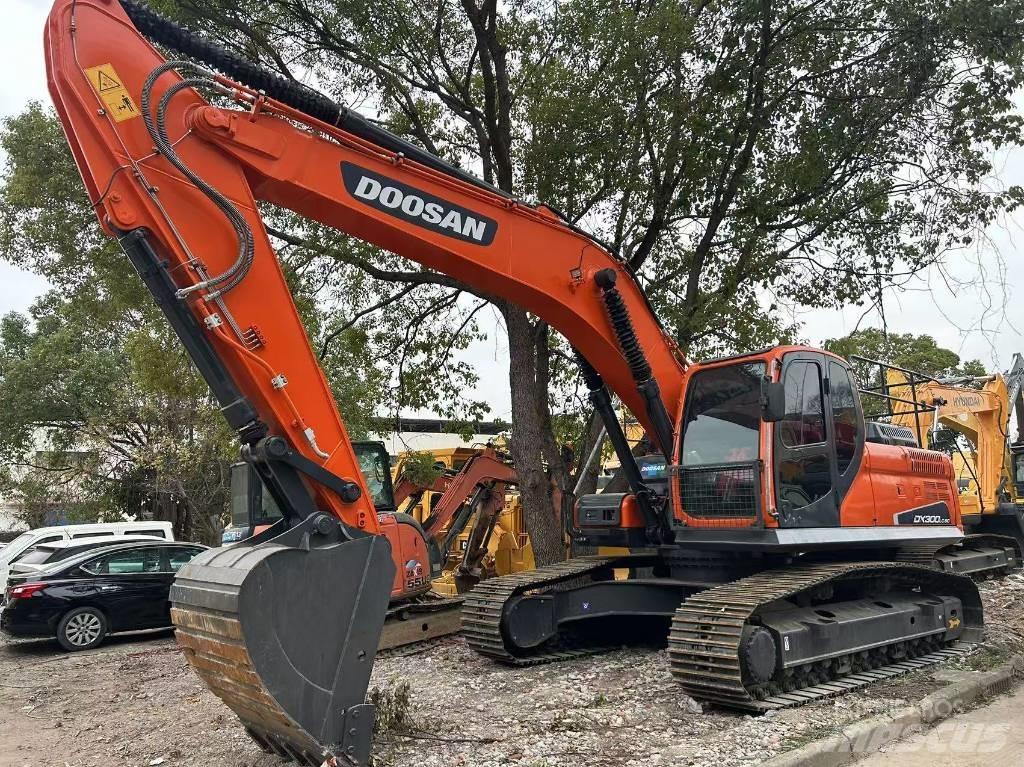 Doosan DX300LC-9c Vikšriniai ekskavatoriai