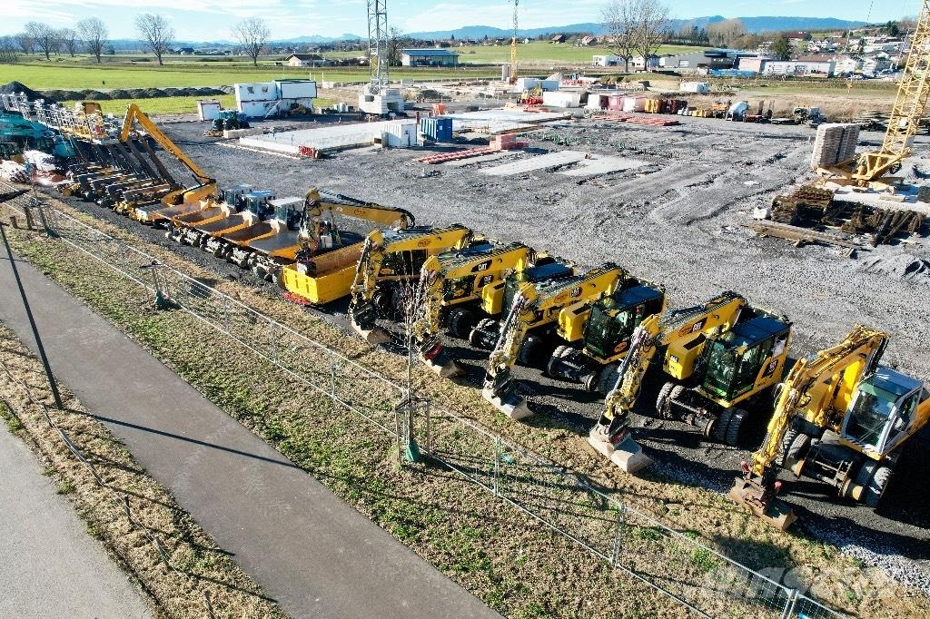 CAT 323 Rail Specialūs ekskavatoriai