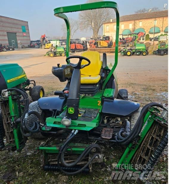 John Deere 7700 Savaeigės žoliapjovės
