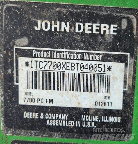 John Deere 7700 Savaeigės žoliapjovės