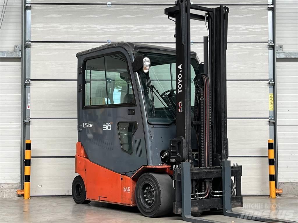 Toyota 8FBMT30 Elektriniai šakiniai krautuvai