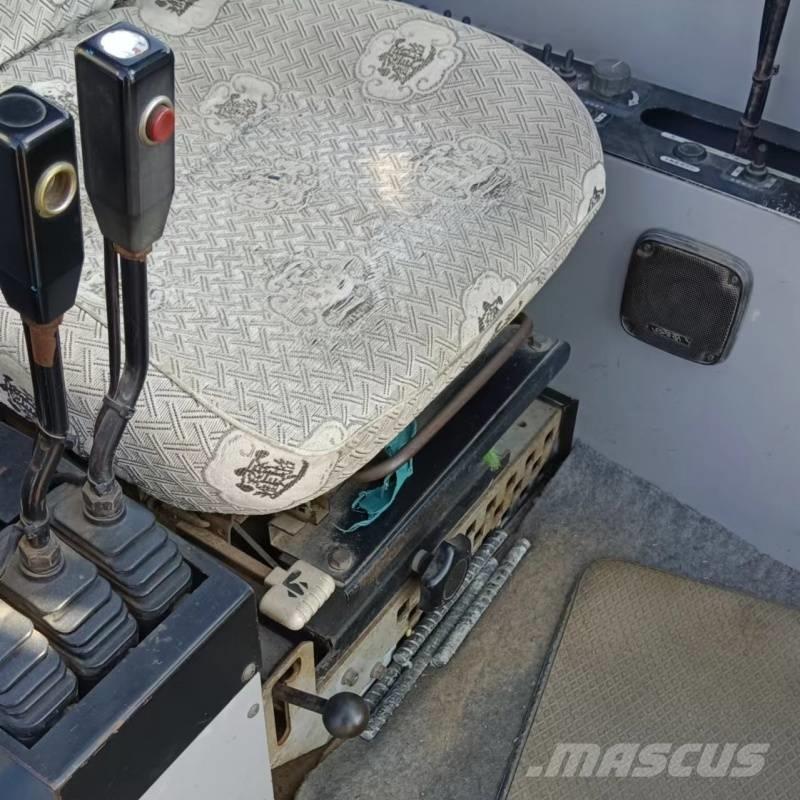 Hitachi SCX2500 Vikšriniai kranai