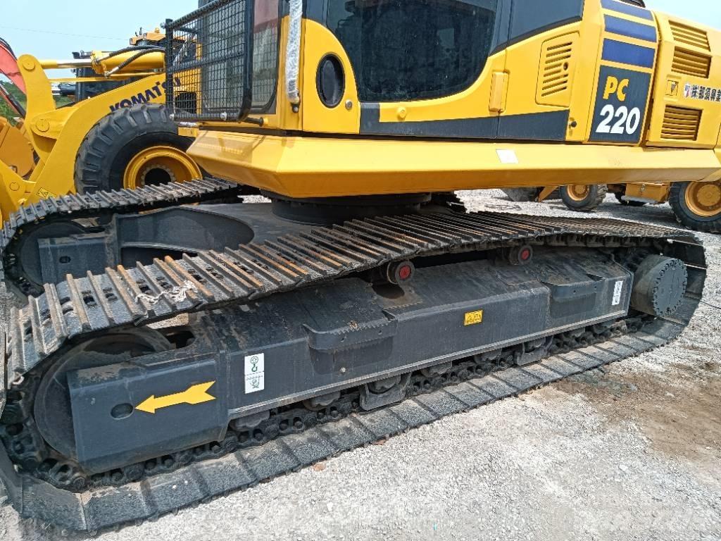Komatsu PC 220-8 Vikšriniai ekskavatoriai
