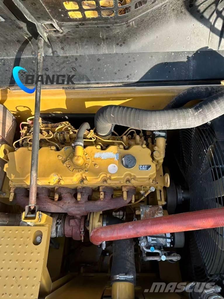 CAT 336 D2L Vikšriniai ekskavatoriai