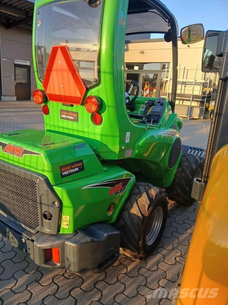 Avant 640i Krautuvai su šoniniu pasukimu