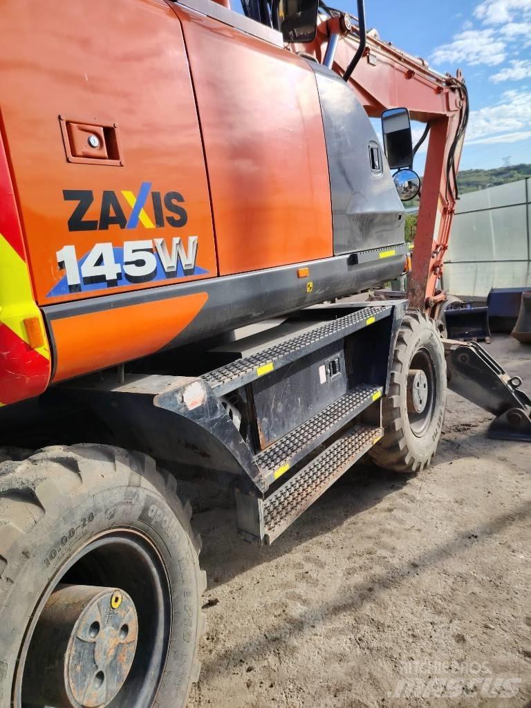 Hitachi ZX 145 Ratiniai ekskavatoriai