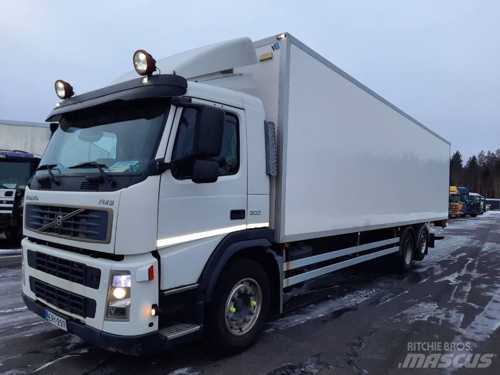 Volvo FM 9 300 Sunkvežimiai su dengtu kėbulu