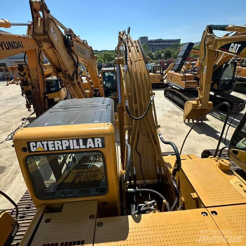 CAT 320 C L Vikšriniai ekskavatoriai