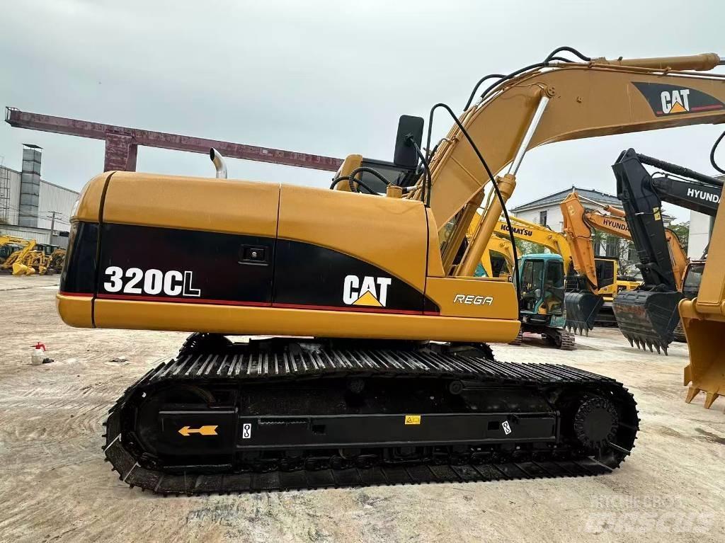 CAT 320 C L Vikšriniai ekskavatoriai
