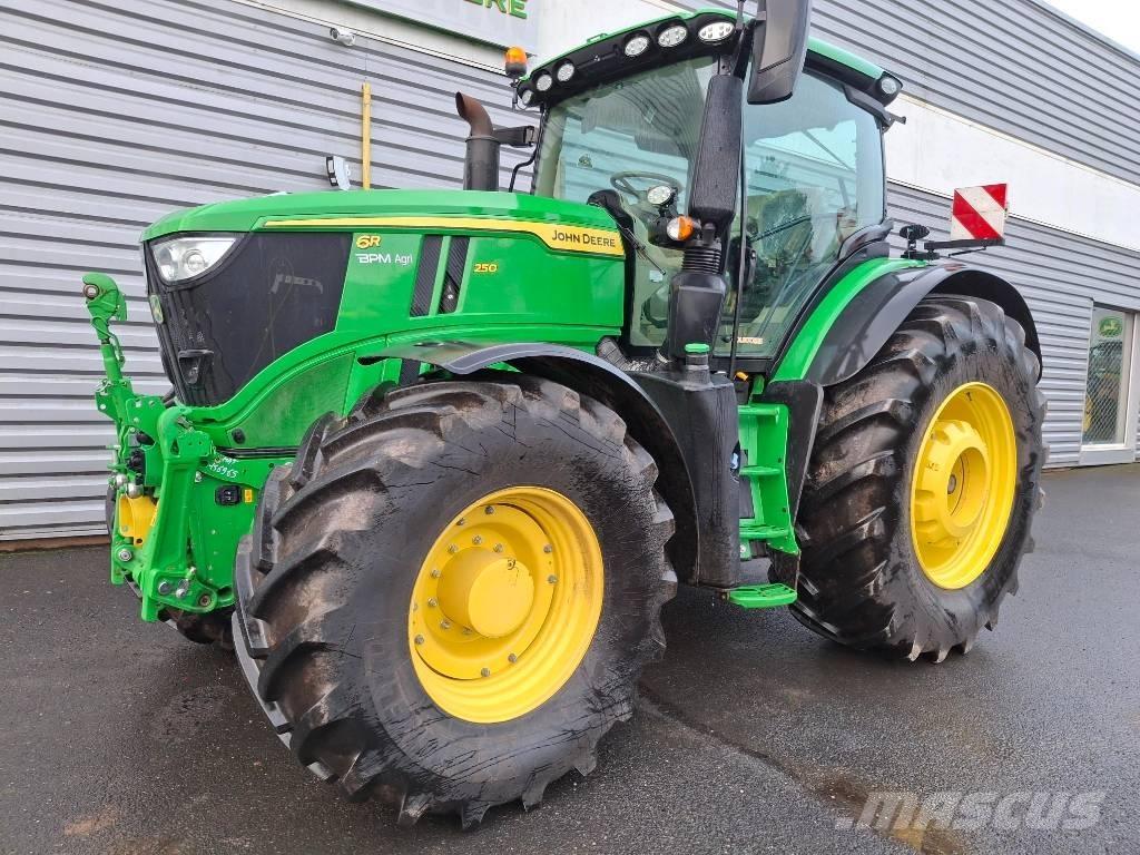 John Deere 6R 250 Traktoriai