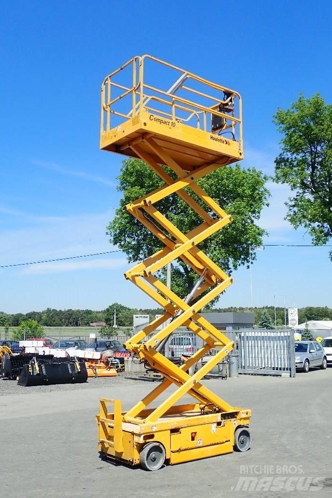 Haulotte Compact 10 Žirkliniai keltuvai