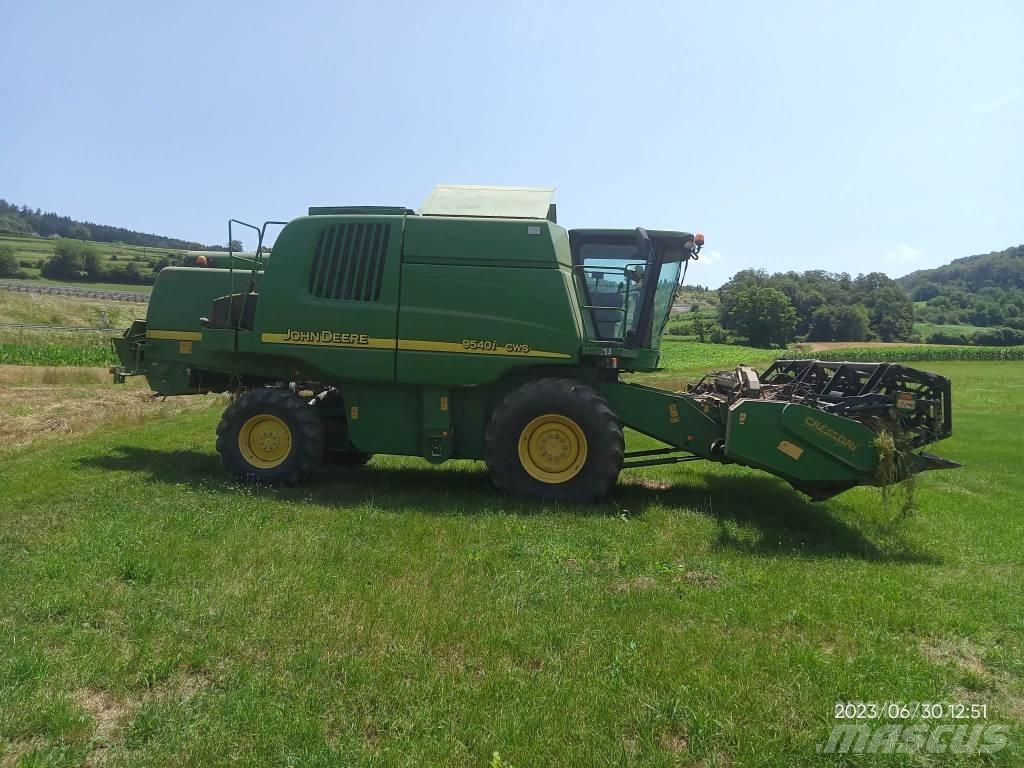 John Deere 9540 CWS Derliaus nuėmimo kombainai
