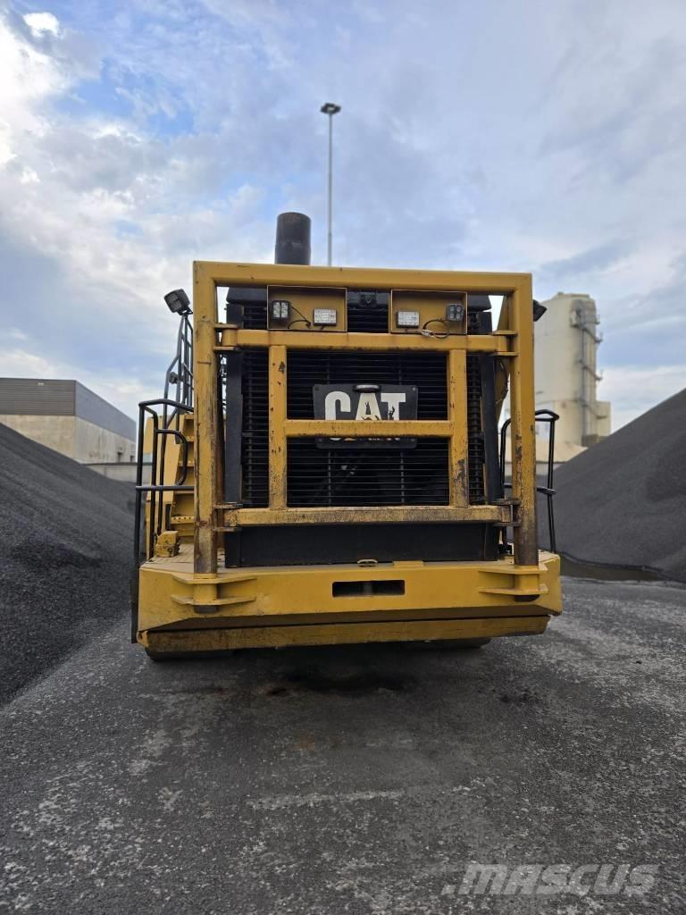 CAT 988 K Naudoti ratiniai krautuvai