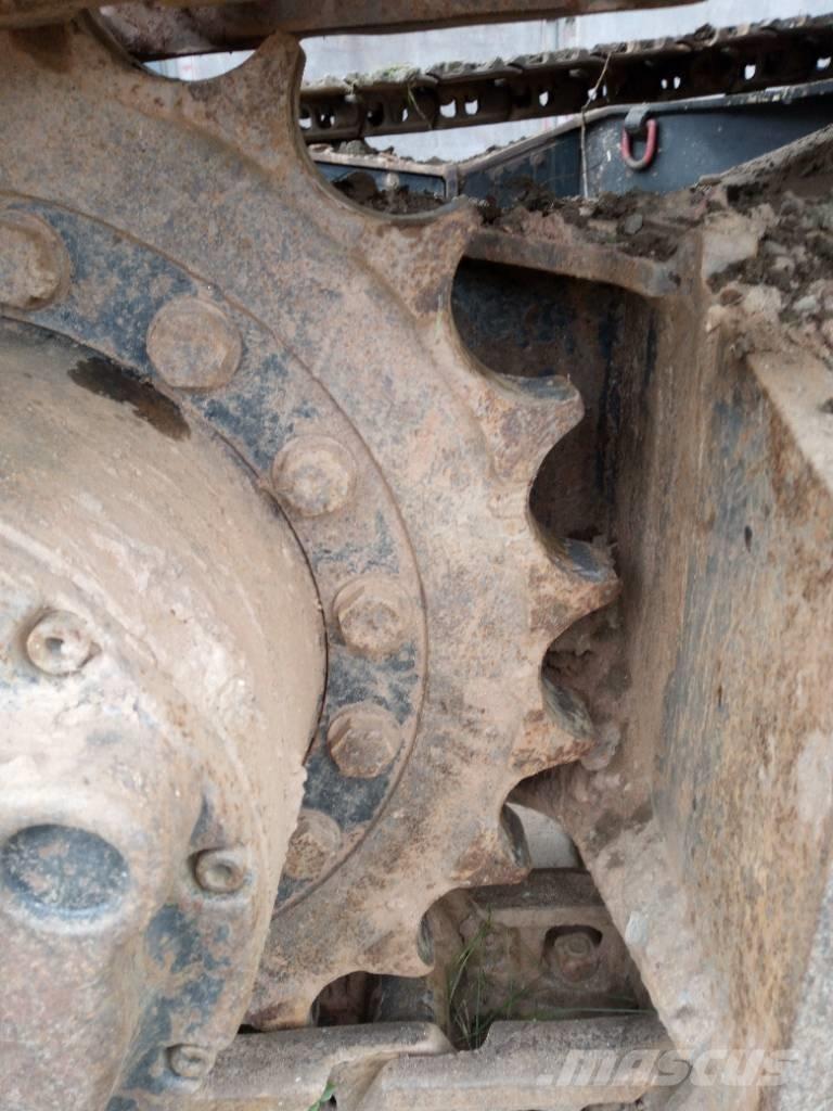 JCB JS 145 LC Vikšriniai ekskavatoriai