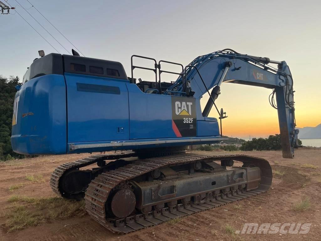 CAT 352 F XE Vikšriniai ekskavatoriai