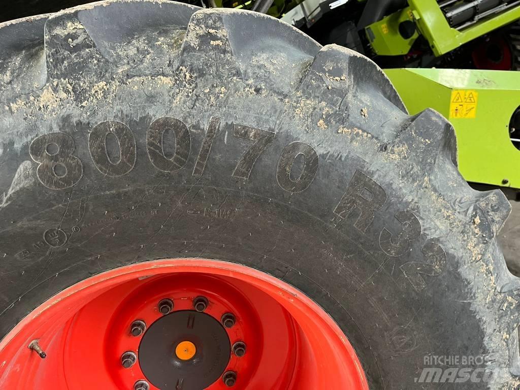 CLAAS Lexion 760 Derliaus nuėmimo kombainai