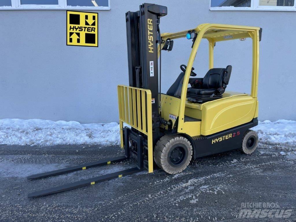 Hyster J2.5XN Elektriniai šakiniai krautuvai