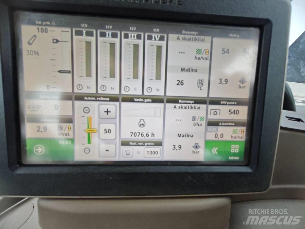 John Deere 6215 R Traktoriai
