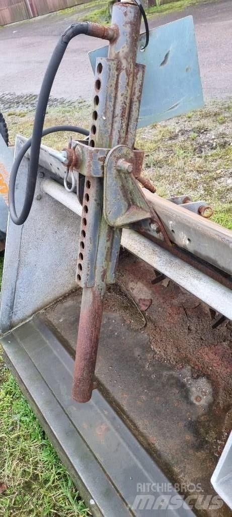 Fjärås 1,35 Smėlio ir druskos barstytuvai