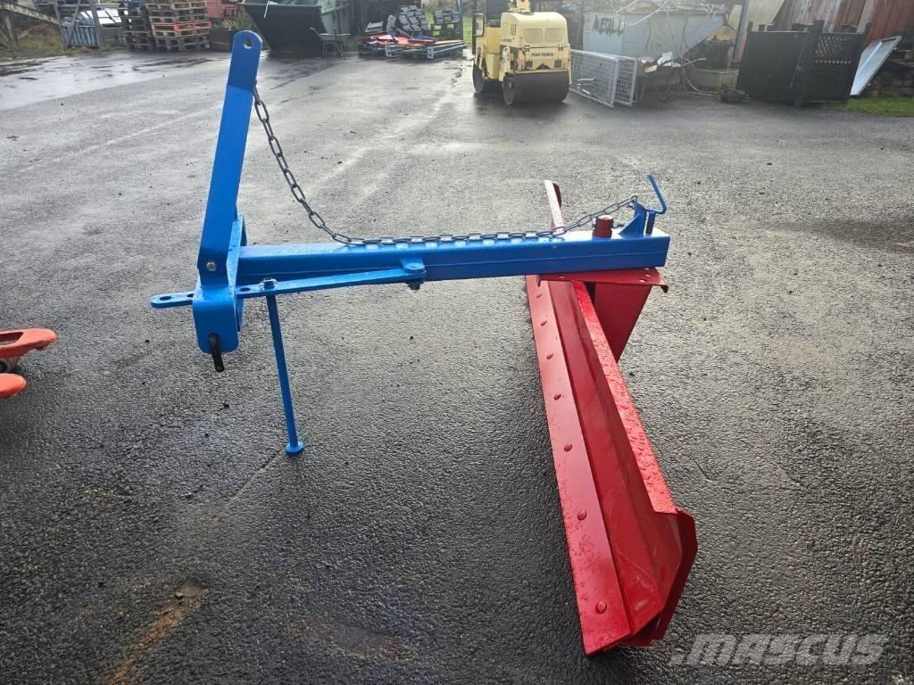  Vändbart Schaktblad Traktoriai