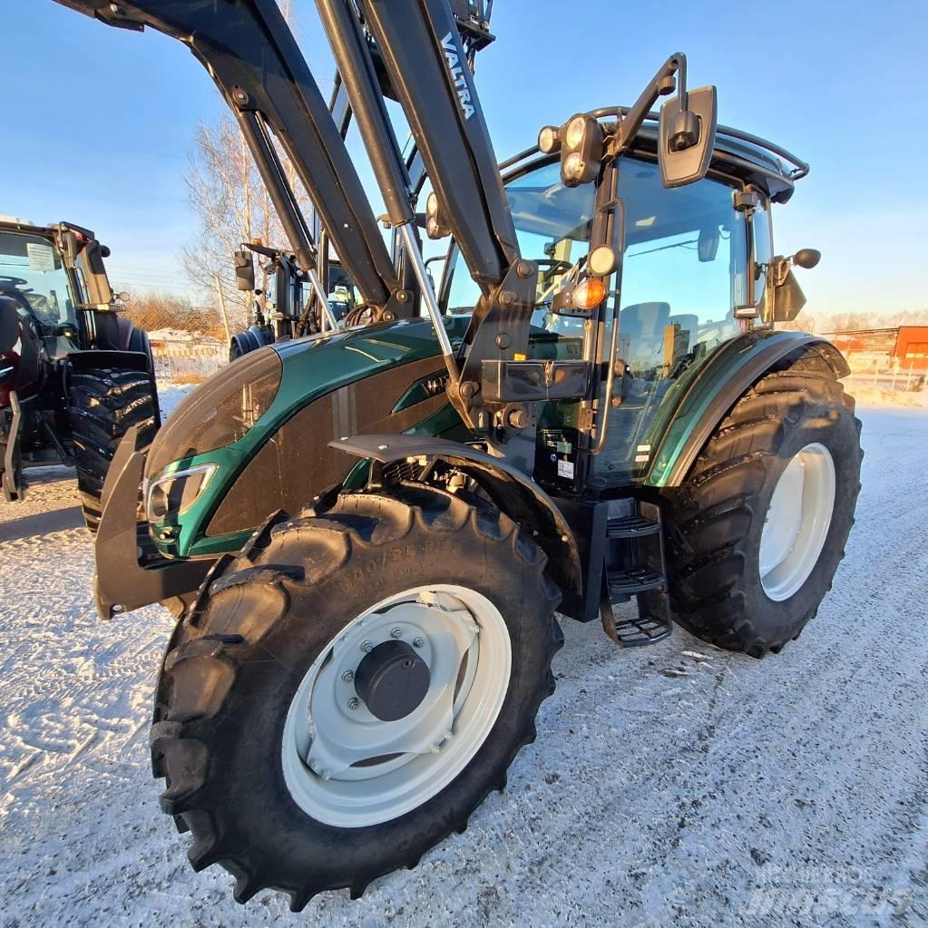 Valtra A114 MH4+L Traktoriai
