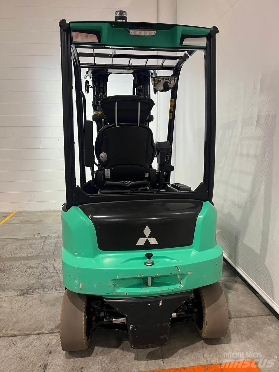 Mitsubishi FB16ACN Elektriniai šakiniai krautuvai
