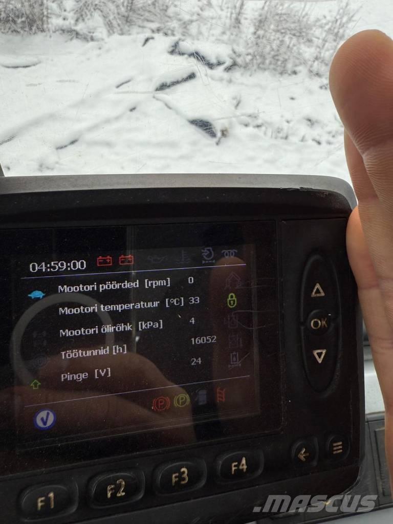 Metsis 608F Naudoti miškovežiai (Forvarderiai)