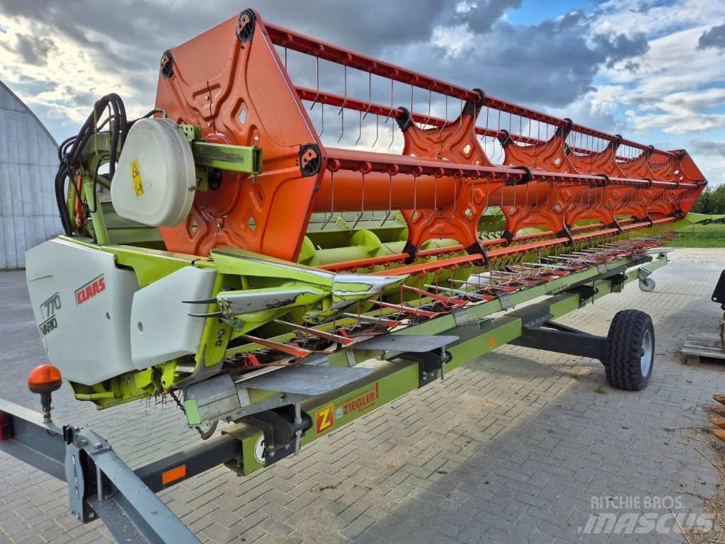 CLAAS Lexion 670 Derliaus nuėmimo kombainai