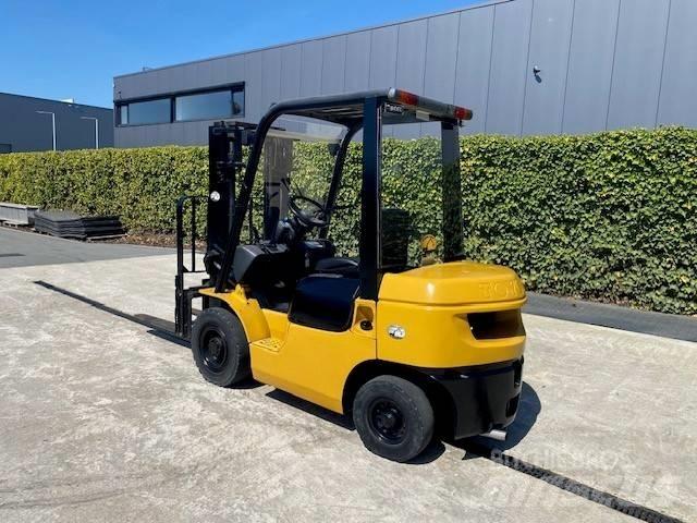 Toyota 7 FDF 25 Dyzeliniai krautuvai