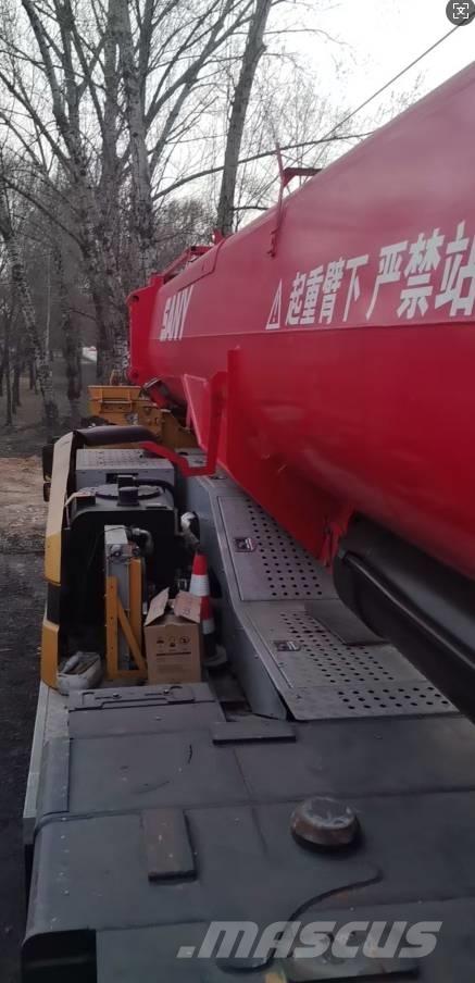 Sany SAC4000C8-8 Visureigiai kranai