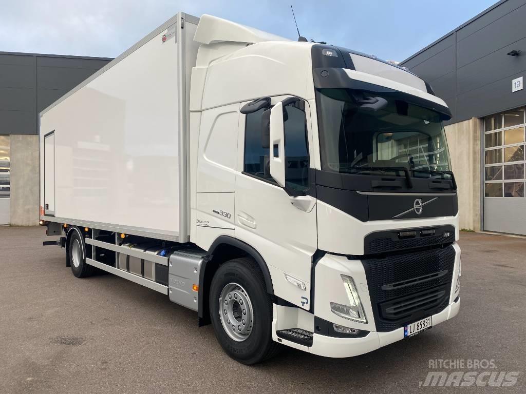 Volvo FM330 - Leie? Sunkvežimiai su dengtu kėbulu