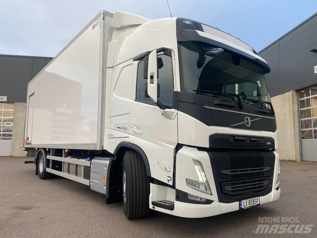 Volvo FM330 - Leie? Sunkvežimiai su dengtu kėbulu